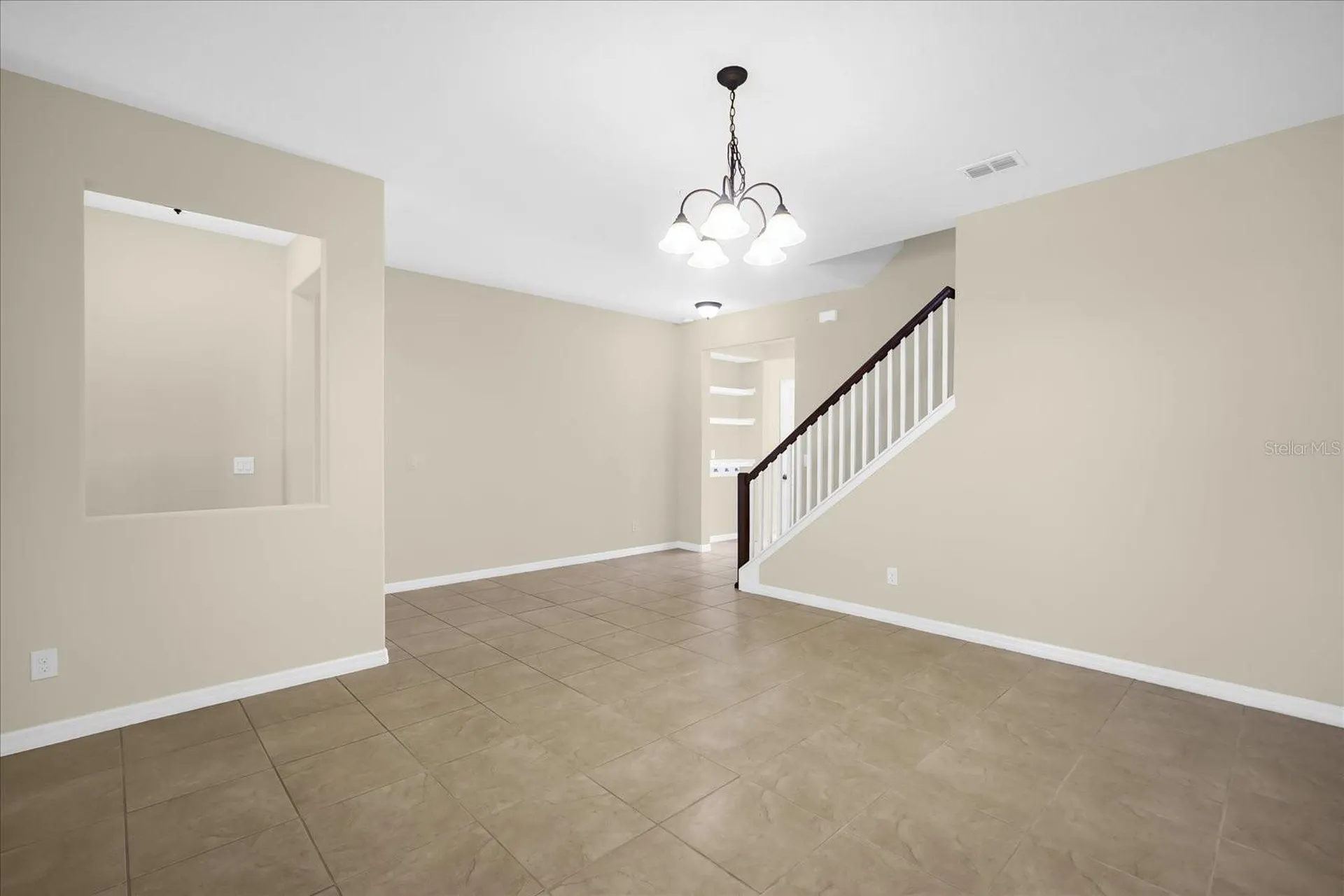 8943 Hildreth Avenue Orlando FL 32832
