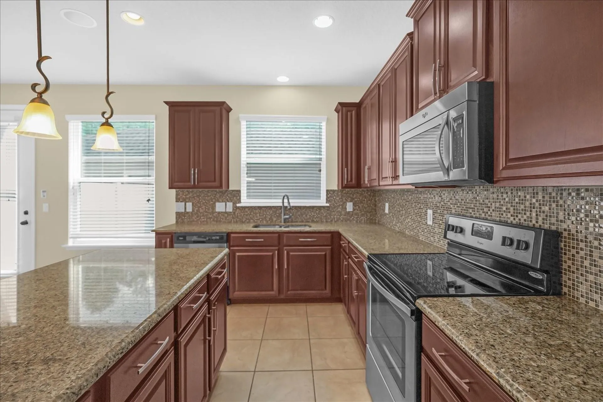 8943 Hildreth Avenue Orlando FL 32832