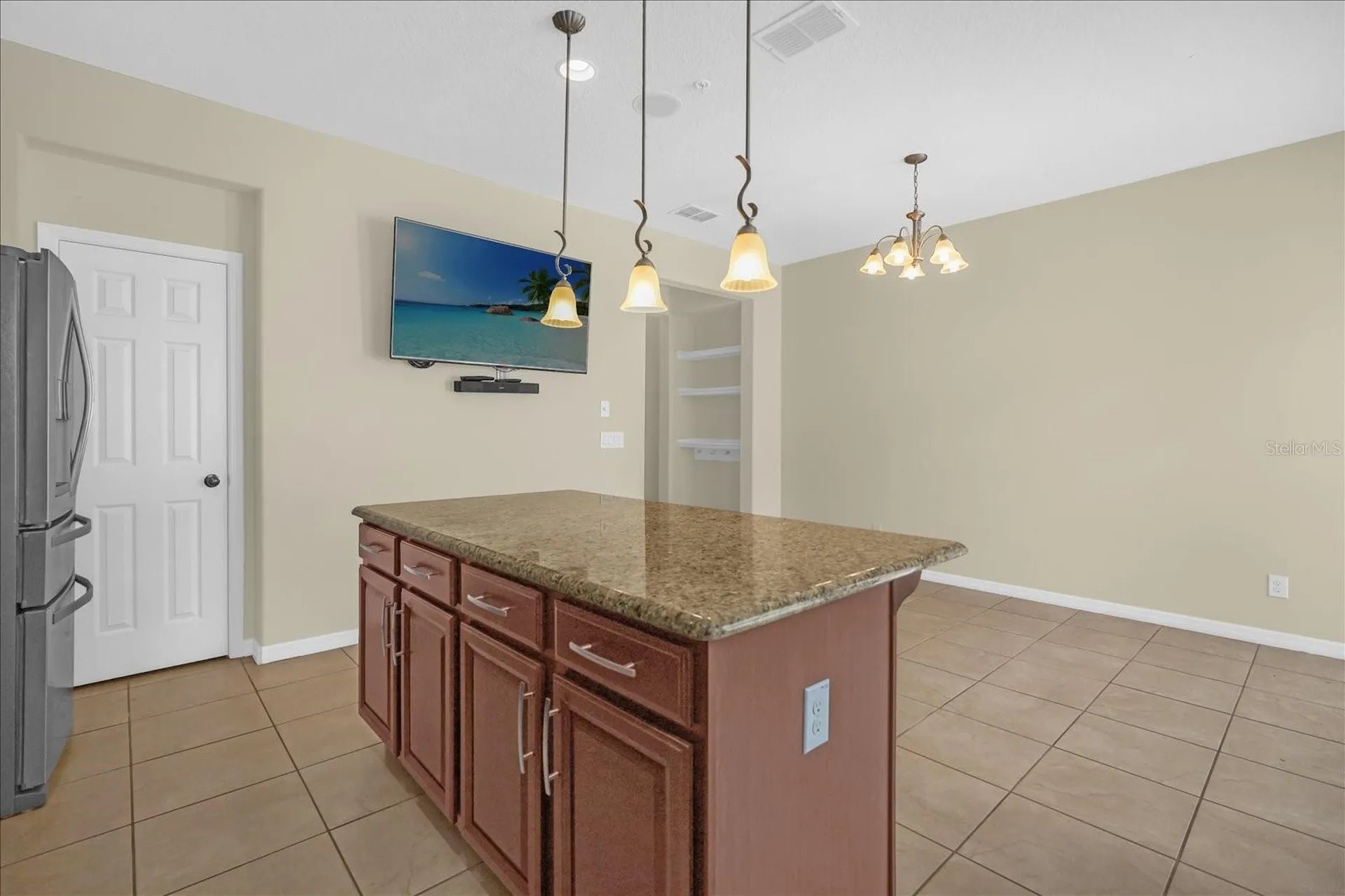 8943 Hildreth Avenue Orlando FL 32832