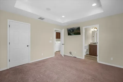 8943 Hildreth Avenue Orlando FL 32832