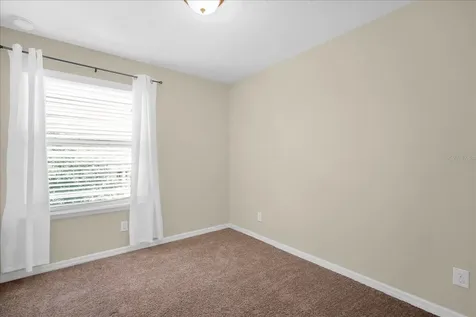 8943 Hildreth Avenue Orlando FL 32832