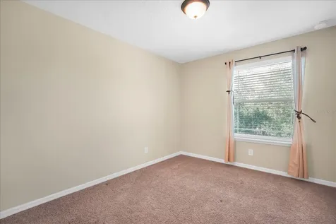 8943 Hildreth Avenue Orlando FL 32832