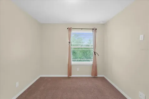 8943 Hildreth Avenue Orlando FL 32832