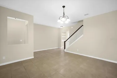 8943 Hildreth Avenue Orlando FL 32832
