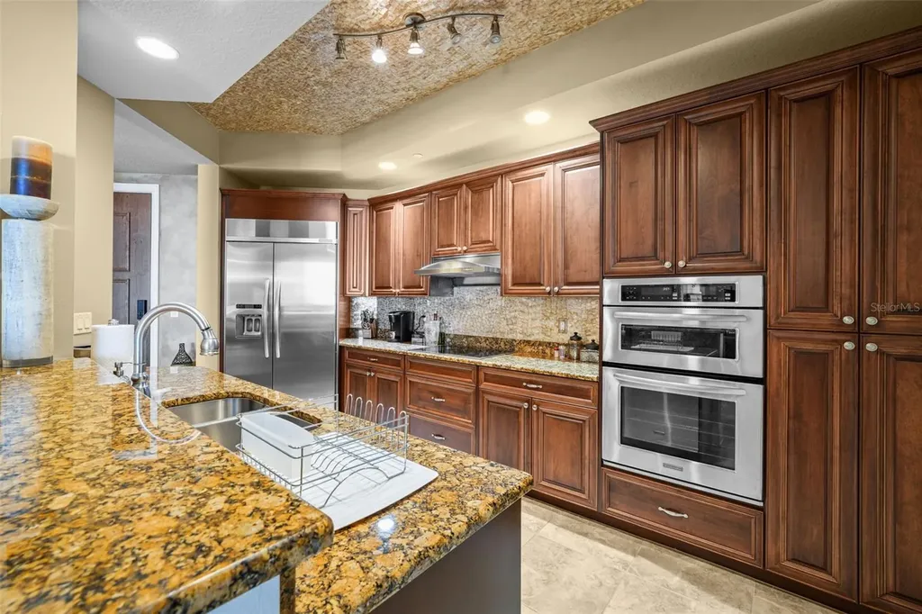 470 Mandalay Avenue Clearwater Beach FL 33767