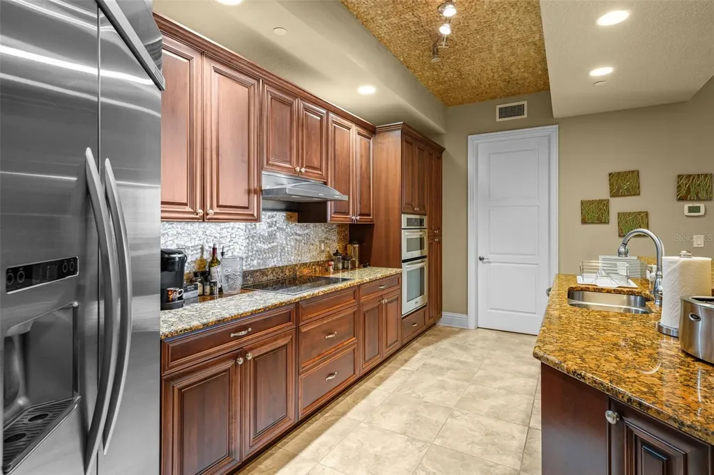 470 Mandalay Avenue Clearwater Beach FL 33767