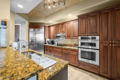 470 Mandalay Avenue Clearwater Beach FL 33767