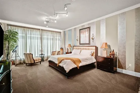 470 Mandalay Avenue Clearwater Beach FL 33767