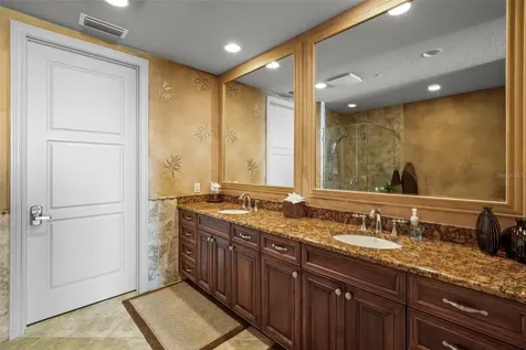 470 Mandalay Avenue Clearwater Beach FL 33767