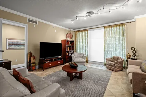 470 Mandalay Avenue Clearwater Beach FL 33767