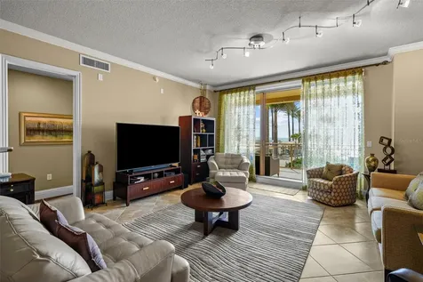 470 Mandalay Avenue Clearwater Beach FL 33767