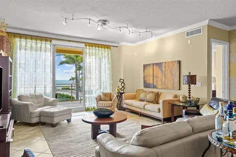 470 Mandalay Avenue Clearwater Beach FL 33767