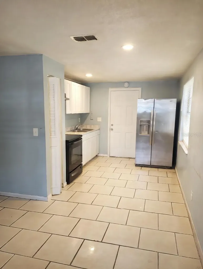 5204 N 45th Street Tampa FL 33610