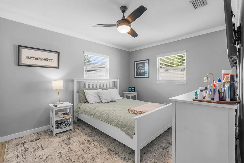 3412 W Bay Avenue Tampa FL 33611
