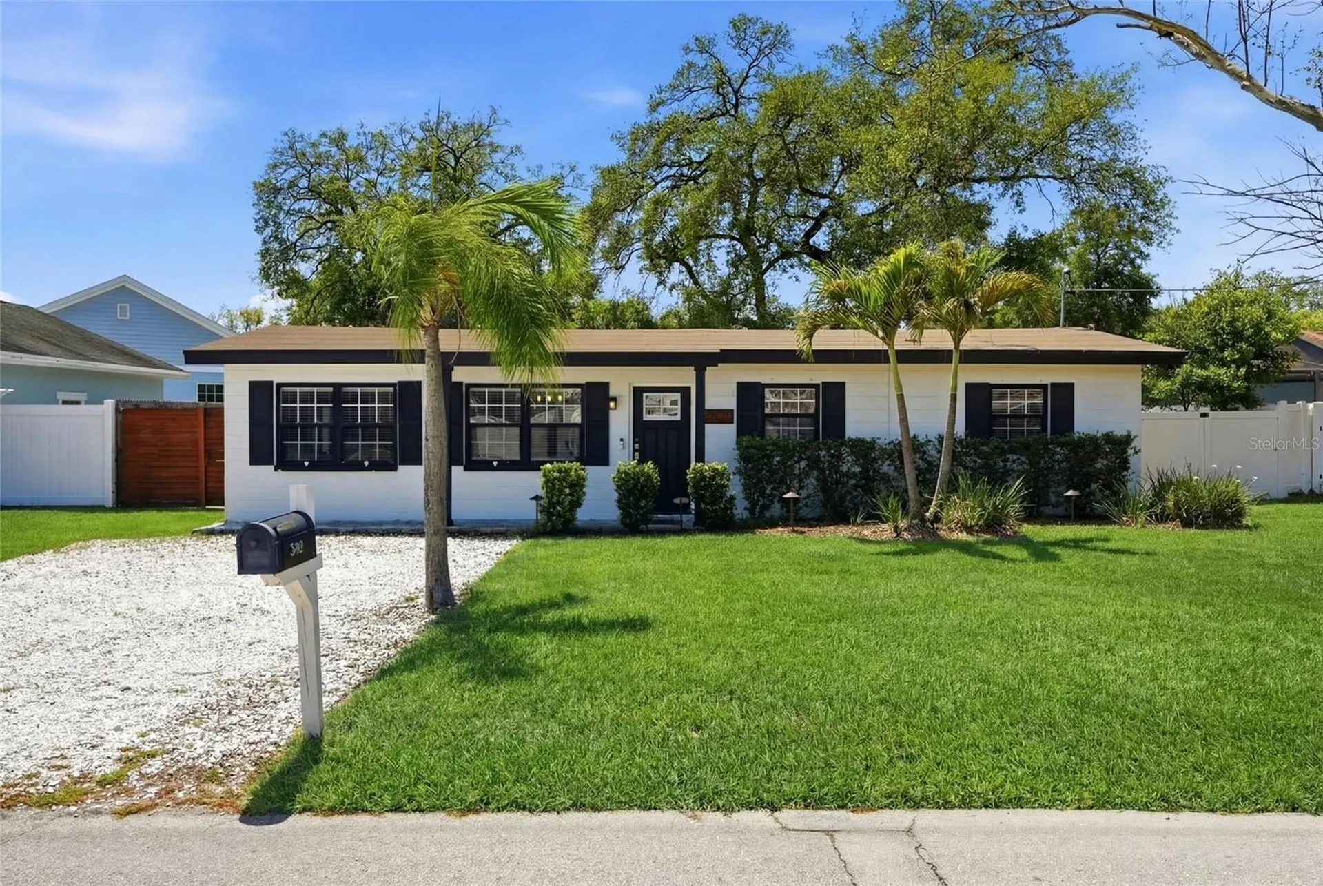 3412 W Bay Avenue Tampa FL 33611