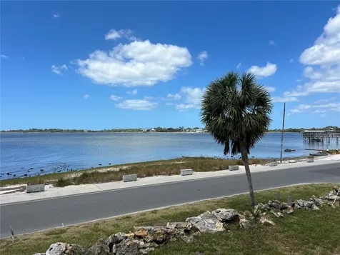 850 3rd Street Cedar Key FL 32625