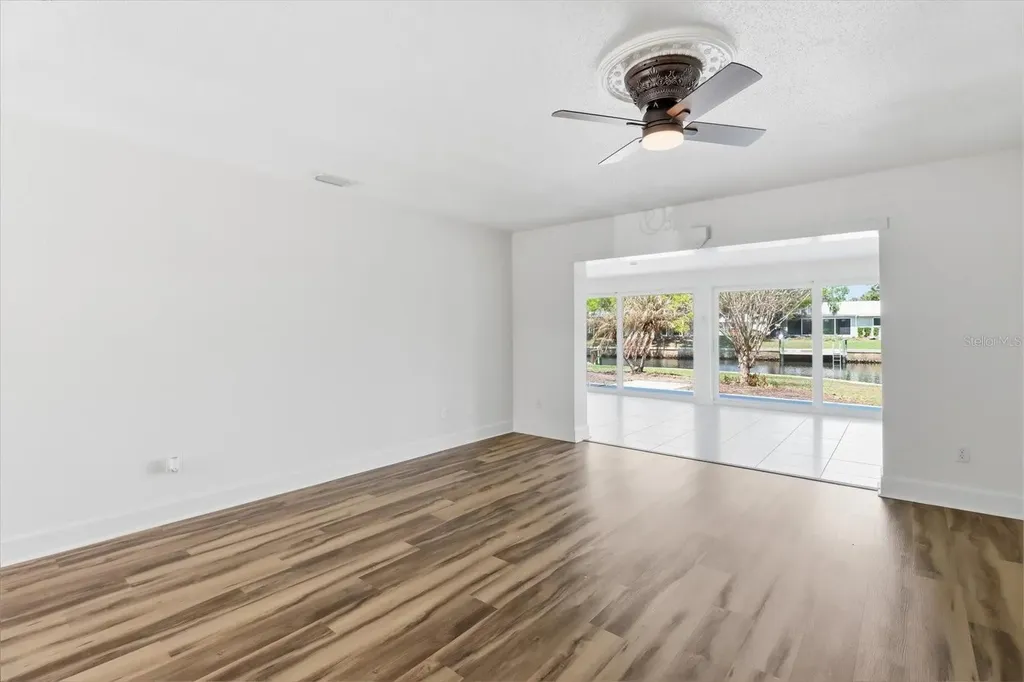 1299 N Seagull Point Crystal River FL 34429
