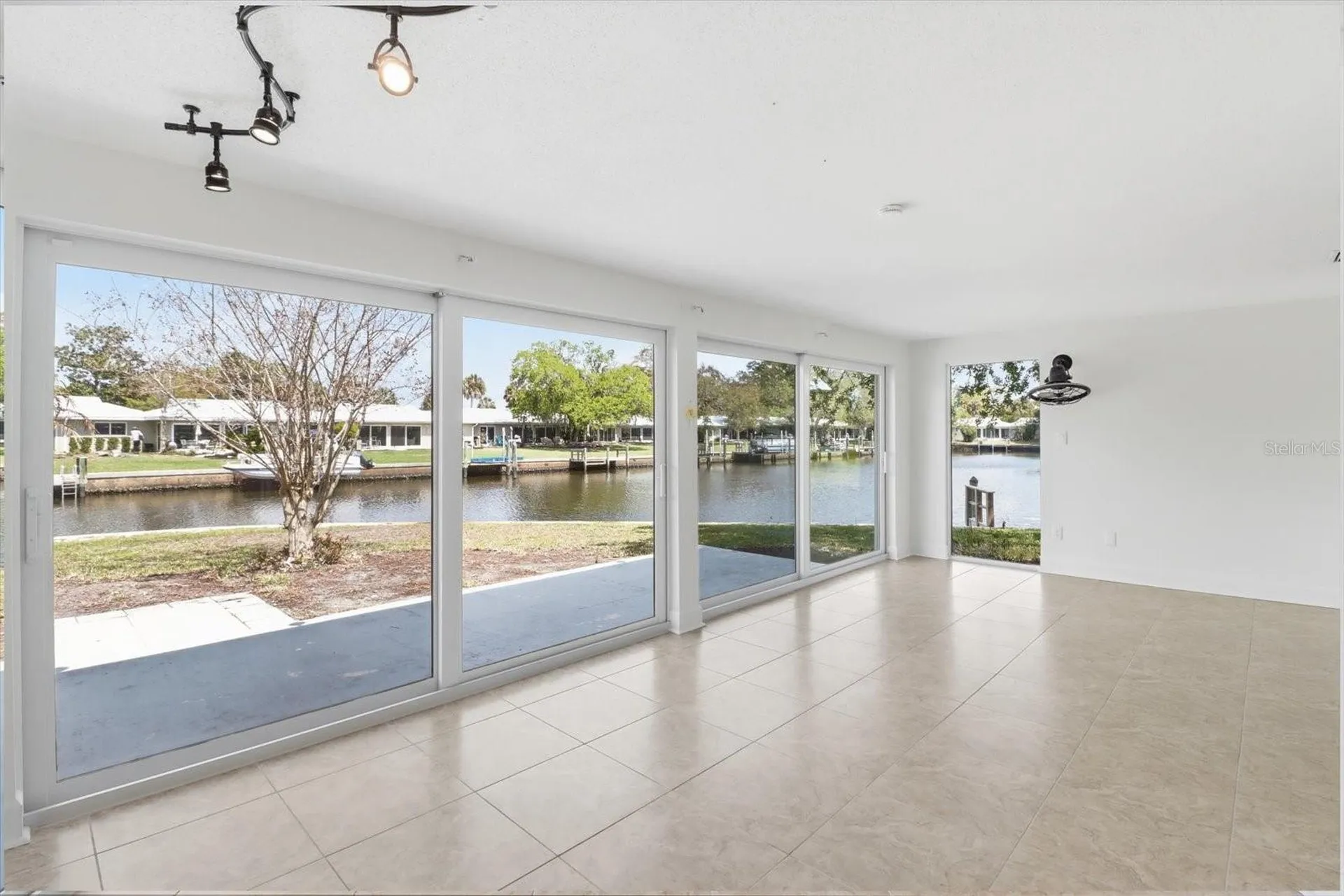 1299 N Seagull Point Crystal River FL 34429