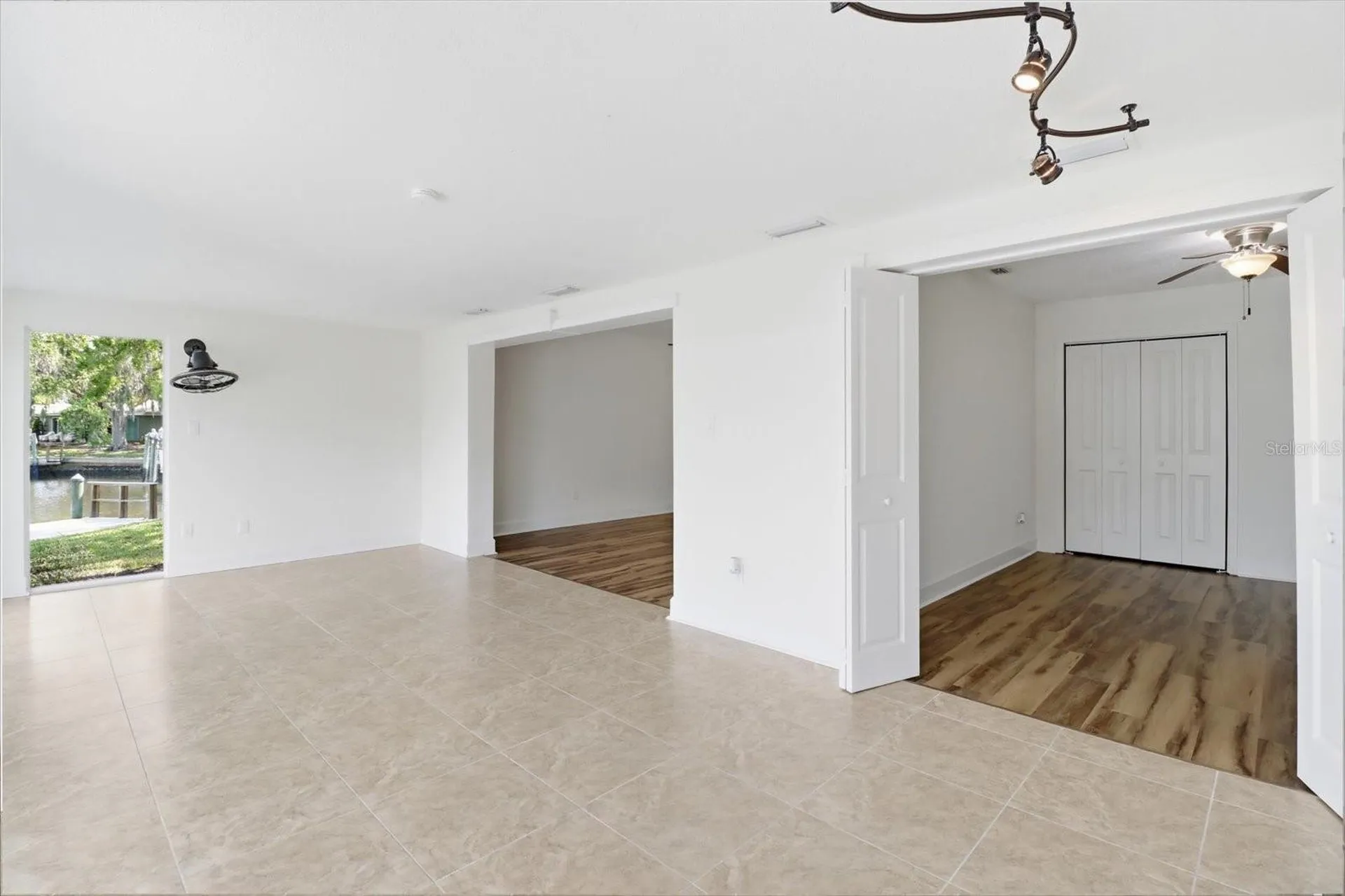 1299 N Seagull Point Crystal River FL 34429