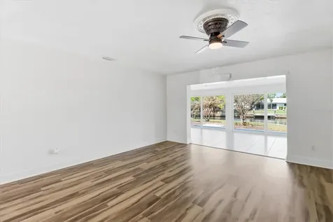 1299 N Seagull Point Crystal River FL 34429