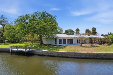 1299 N Seagull Point Crystal River FL 34429
