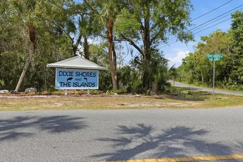 1299 N Seagull Point Crystal River FL 34429