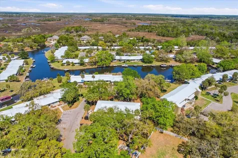 1299 N Seagull Point Crystal River FL 34429