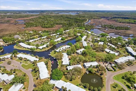 1299 N Seagull Point Crystal River FL 34429