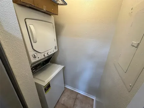 626 Cambridge Way Altamonte Springs FL 32714