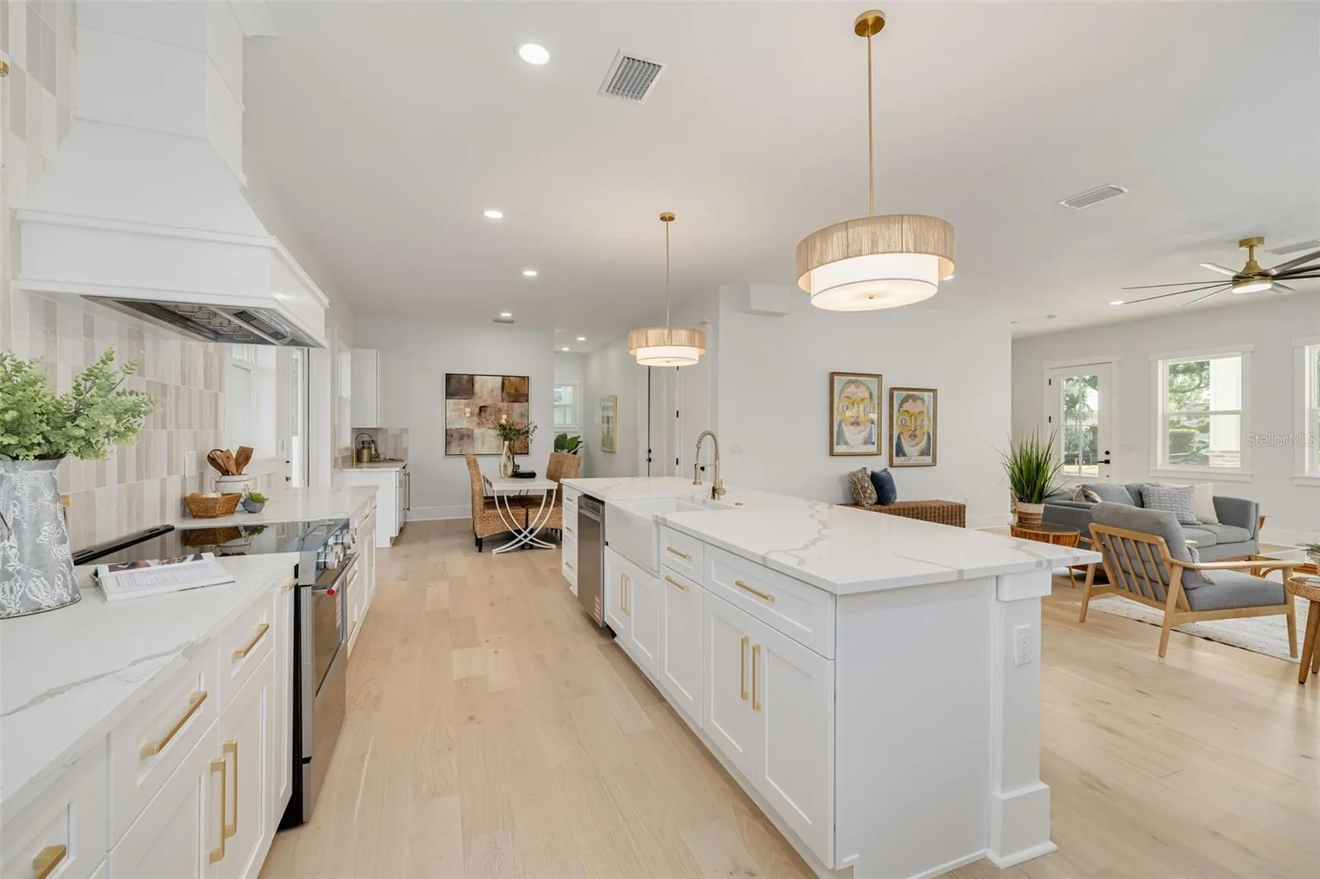 3317 15th Street N St Petersburg FL 33704