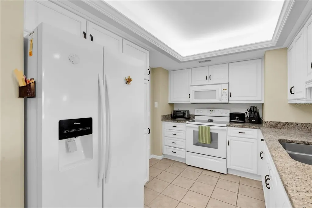 285 107th Avenue Treasure Island FL 33706