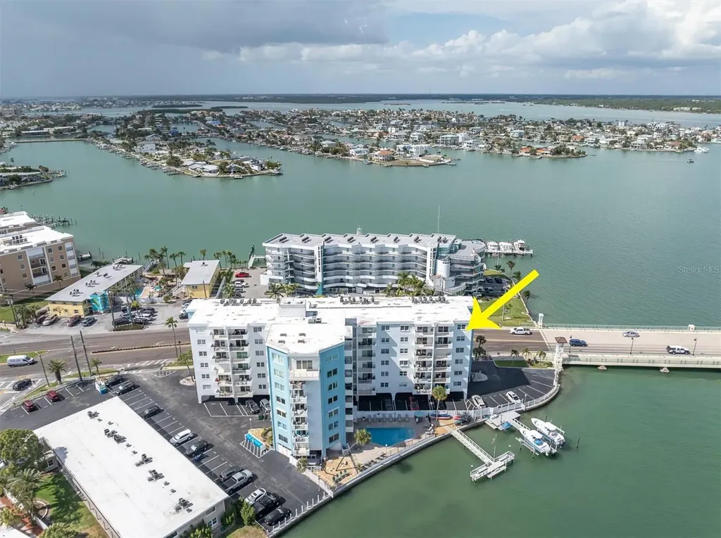285 107th Avenue Treasure Island FL 33706