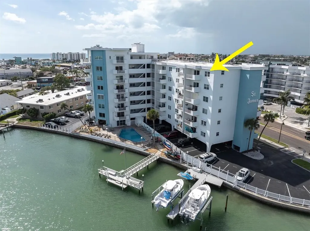 285 107th Avenue Treasure Island FL 33706