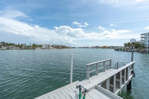 285 107th Avenue Treasure Island FL 33706