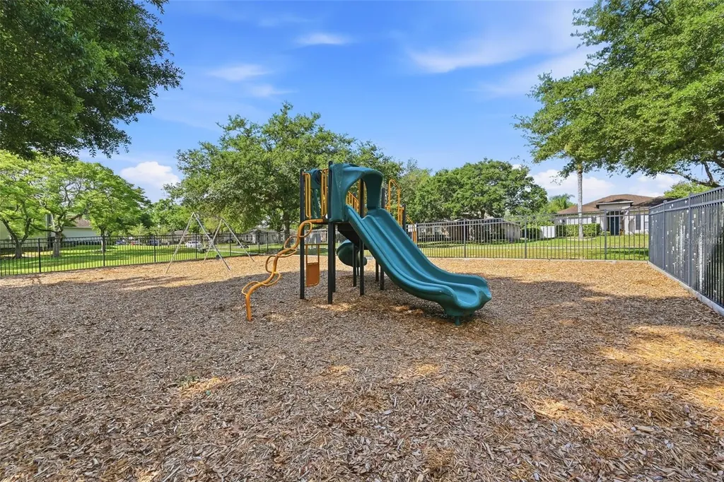 2257 Kingscrest Circle Apopka FL 32712