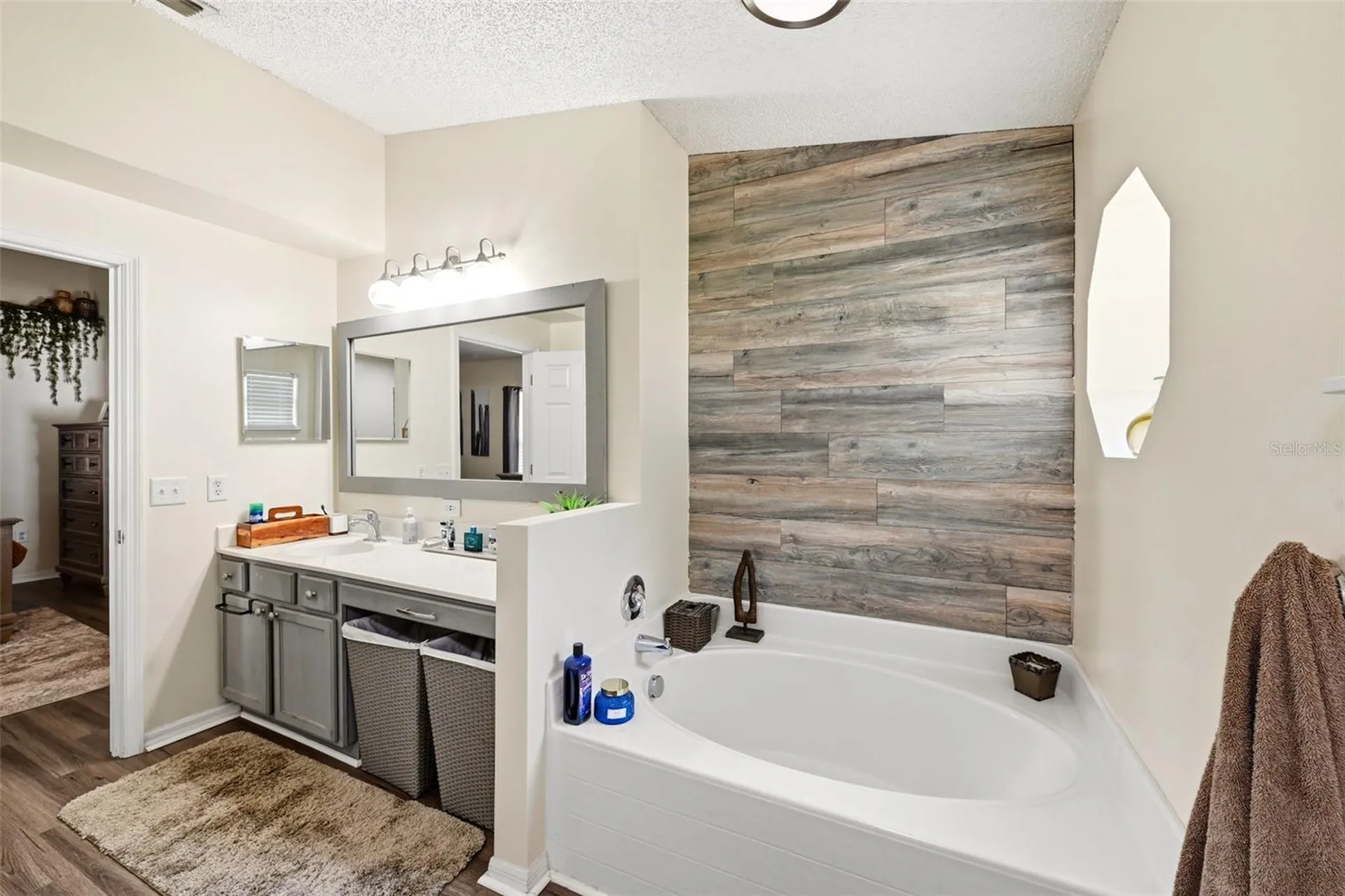 2257 Kingscrest Circle Apopka FL 32712