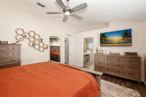 2257 Kingscrest Circle Apopka FL 32712