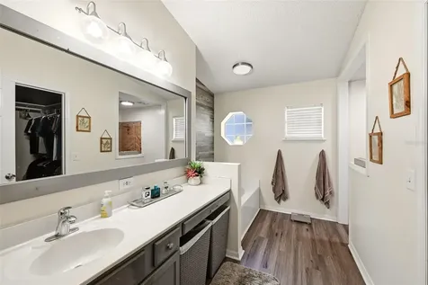 2257 Kingscrest Circle Apopka FL 32712