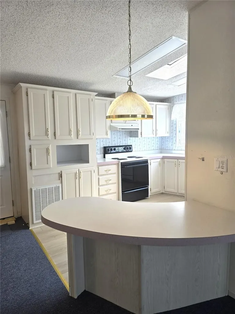 1001 Starkey Road Largo FL 33771