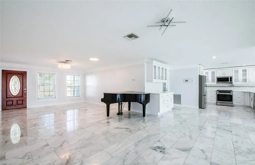 551 Crystal Drive Madeira Beach FL 33708