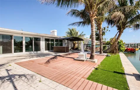 551 Crystal Drive Madeira Beach FL 33708
