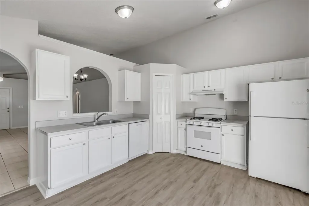 8757 Claiborne Court Orlando FL 32825