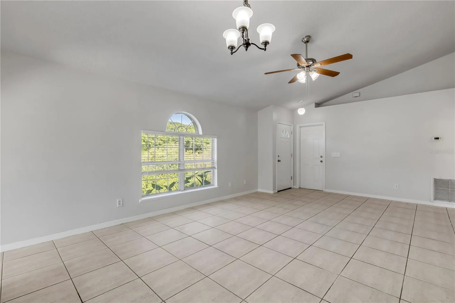 8757 Claiborne Court Orlando FL 32825