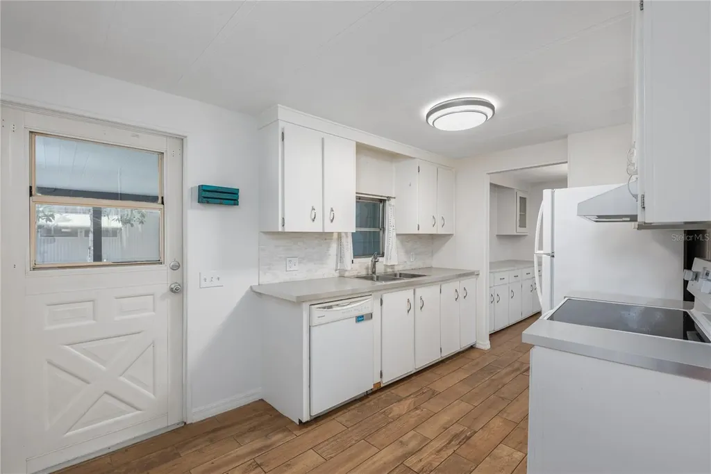 17320 Palm Drive Montverde FL 34756