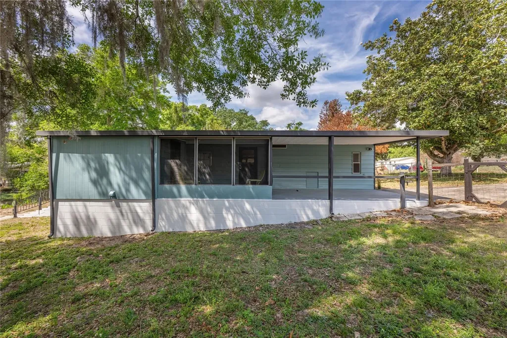 17320 Palm Drive Montverde FL 34756