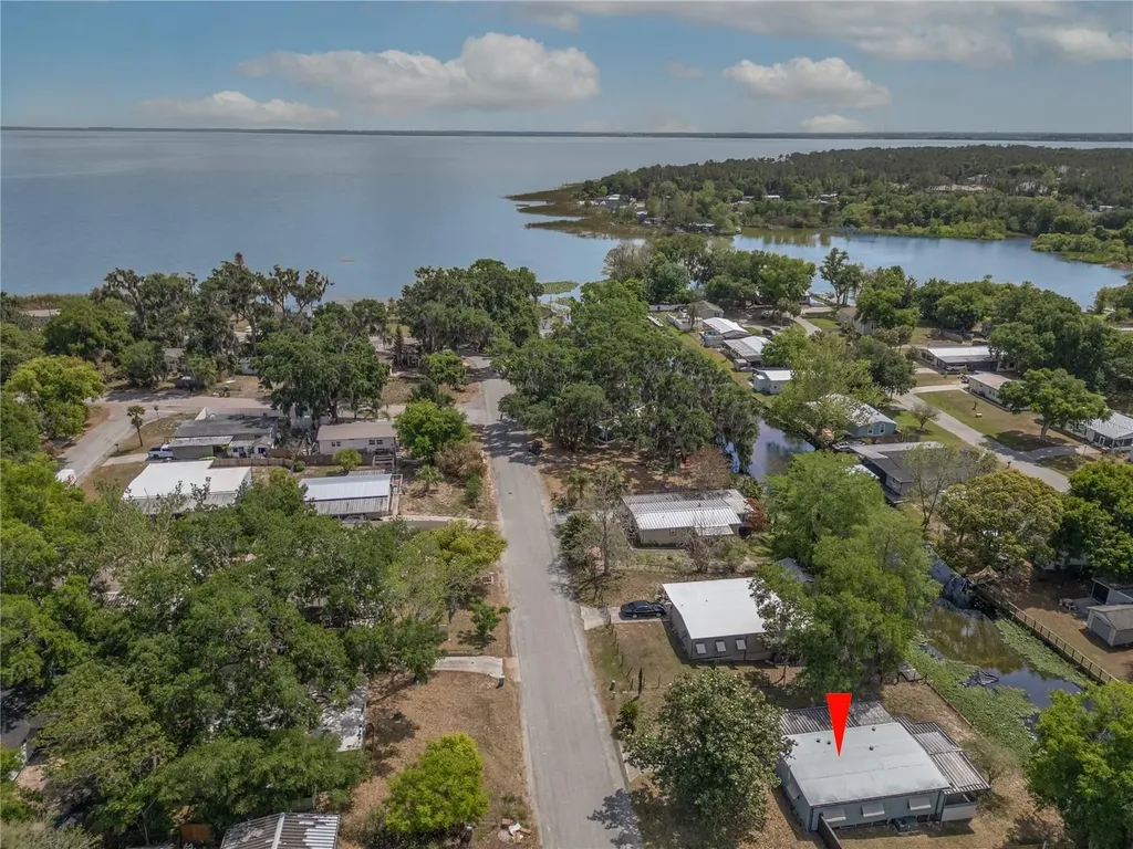 17320 Palm Drive Montverde FL 34756