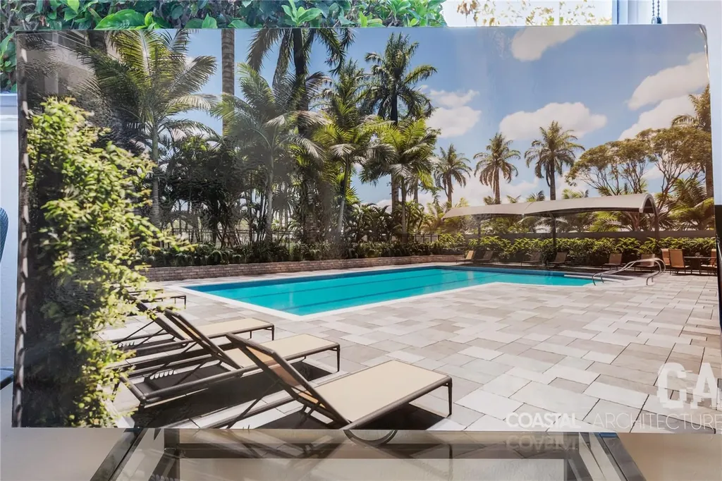 435 S Gulfstream Avenue Sarasota FL 34236