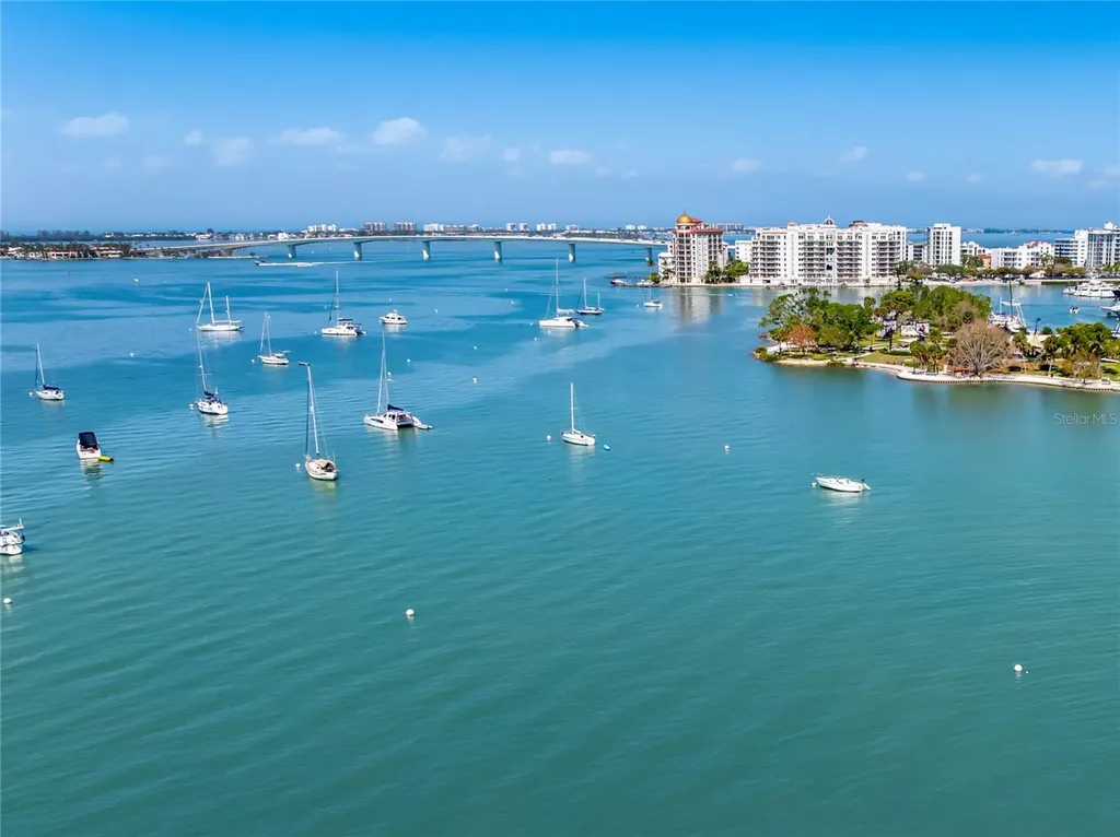 435 S Gulfstream Avenue Sarasota FL 34236