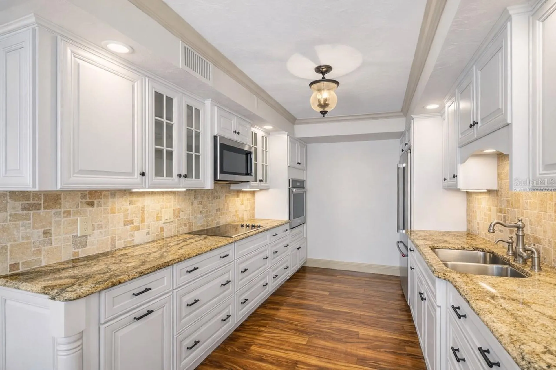 435 S Gulfstream Avenue Sarasota FL 34236