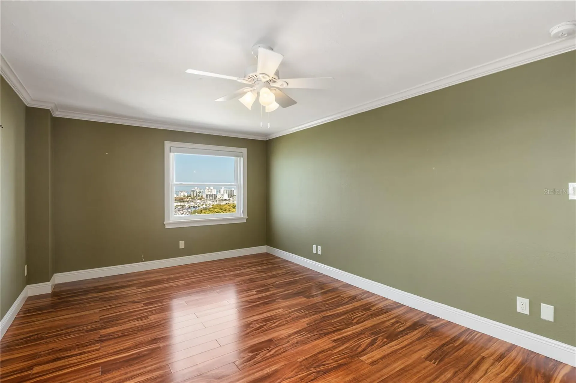 435 S Gulfstream Avenue Sarasota FL 34236